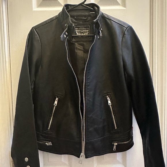 Levi's Jackets & Blazers - Levi’s Ladies Black Faux Vegan Leather Zip Biker Jacket Women’s Size SMALL NEW